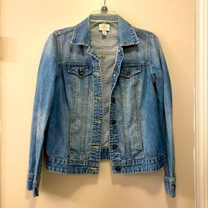 Women’s Jean jacket - like new!